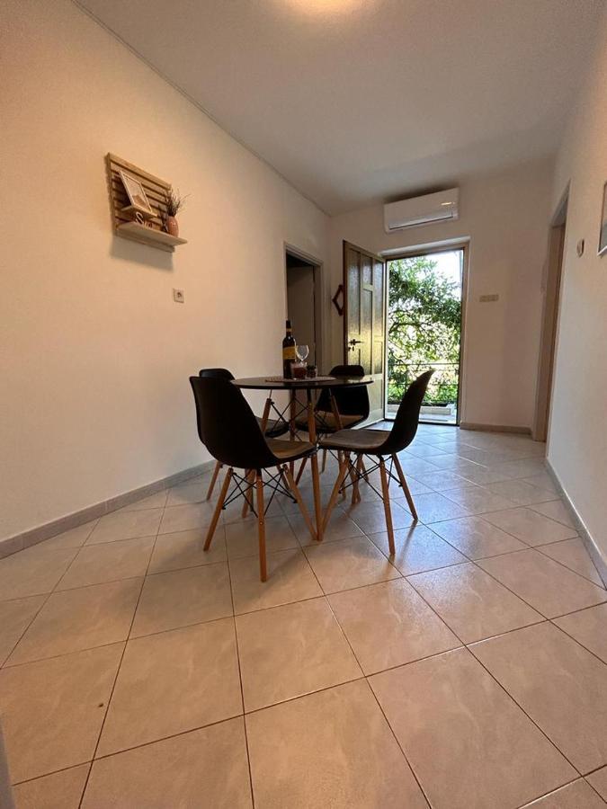 Apartment Near The Sea 650 Rabac Exterior photo